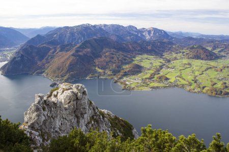 Traunsee und Alpen von Traunstein, Oberösterreich, Österreich aus gesehen