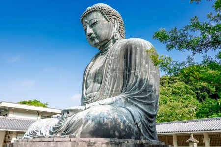 Téléchargez les photos : Le Grand Bouddha du Temple Kotokuin à Kamakura, Japon
. - en image libre de droit