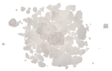 Foto de Grandes cristales de sal marina blanca sobre un fondo aislado, de cerca - Imagen libre de derechos