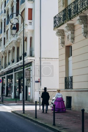 Téléchargez les photos : Vichy, France - 18 juin 2023 : rues du centre-ville de Vichy - en image libre de droit