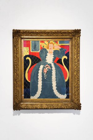 Téléchargez les photos : Nice, France - 20 novembre 2023 : "La grande robe bleue et les mimosas" par Henri Matisse, 1937. Au Musee Matisse de Nice, France. - en image libre de droit