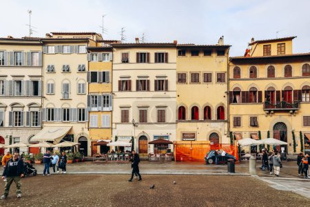 Téléchargez les photos : Florence, Italie - 31 décembre 2023 : Place de Florence en face du Palais Pitti - en image libre de droit