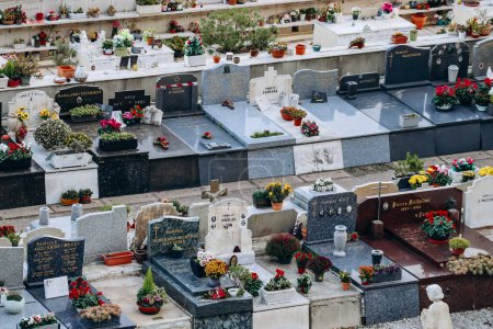 Mónaco, Mónaco - 18 de noviembre de 2023: Vista del antiguo cementerio del Principado de Mónaco