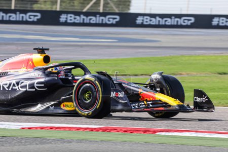 Téléchargez les photos : Essais libres FORMULA 1 GULF AIR BAHRAIN GRAND PRIX 2023 Max Verstappen (NED) Redbull Racing RB19 (3) .jpg - en image libre de droit