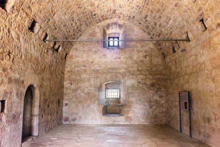 Téléchargez les photos : Vue intérieure du château de Kolossi dans la région de Limassol. Visites de Chypre - en image libre de droit