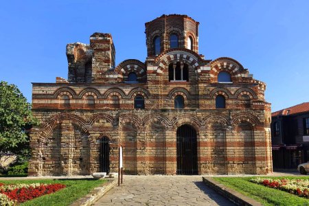 Schöne Kirche des Pantokrator Nessebar, Bulgarien. Mittelalterliche bogarische christliche Kirche, Altstadt von Nessebar