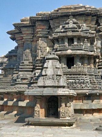 Téléchargez les photos : Le temple Chennakeshava de Belur est un temple hindou du XIIe siècle situé à Hassan, au Karnataka, en Inde. - en image libre de droit