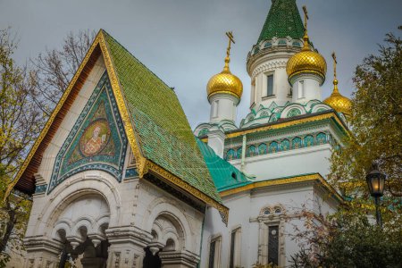 Foto de Iglesia rusa en Sofía al atardecer dramático, Bulgaria, Europa del Este - Imagen libre de derechos