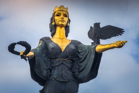 Foto de La estatua de Santa Sofía en el centro de Sofía, capital de Bulgaria, Europa del Este - Imagen libre de derechos