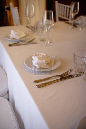 Téléchargez les photos : Décorations de mariage, décor de table - en image libre de droit
