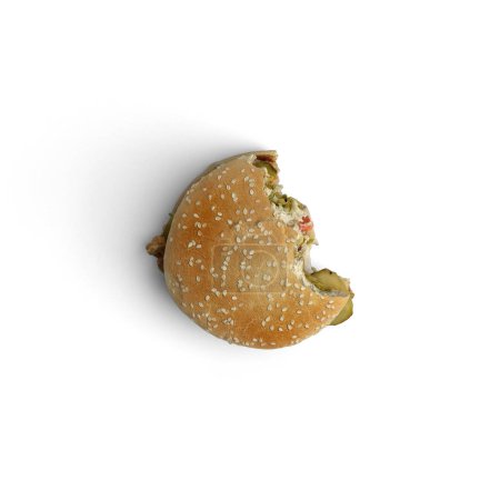 Téléchargez les photos : Un hamburger est mordu une partie sur fond blanc illustration d'image unique - en image libre de droit
