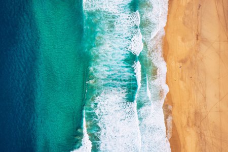 Foto de Increíble playa Cofete con horizonte infinito. Playa Cofete, Fuerteventura, Islas Canarias, España. Playa de Cofete, Fuerteventura, Islas Canarias. - Imagen libre de derechos