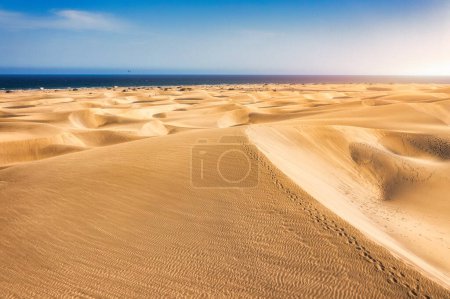 Vue de la Réserve Naturelle des Dunes de Maspalomas, à Gran Canaria, Îles Canaries, Espagne. Belle vue sur les dunes de Maspalomas sur Gran Canaria, îles Canaries, Espagne.