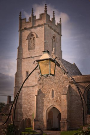 Téléchargez les photos : Église de la Toussaint à Coleshill, Angleterre - en image libre de droit