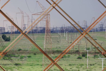 Eskom-Stromleitungsnetz in Südafrika.