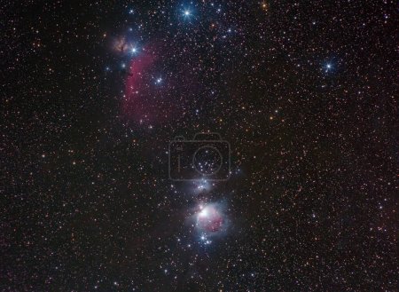 Foto de El complejo de estrellas de Orión que incluye las nebulosas Orión, Hombre Corredor, Cabeza de Caballo y Llama - Imagen libre de derechos