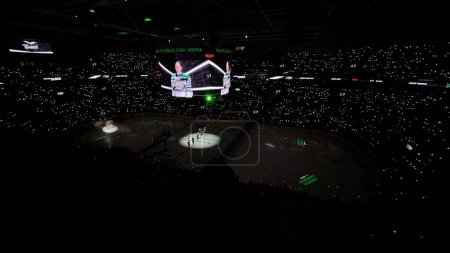 Foto de Una vista aérea del partido de apertura de la temporada de Hockey 2022 de UND - Imagen libre de derechos