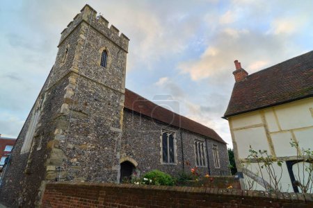 Téléchargez les photos : L'église anglicane St Peter dans le centre-ville de Canterbury - en image libre de droit
