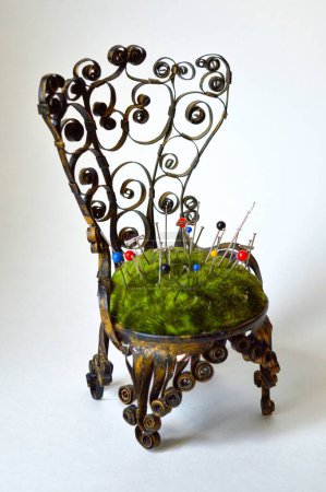 Foto de Un cojín de trono vintage hecho de una lata de aluminio - Imagen libre de derechos