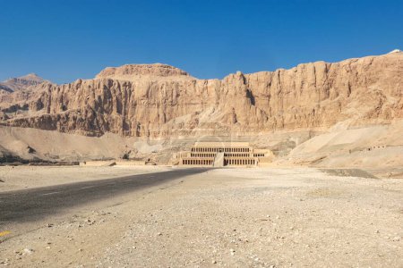 Téléchargez les photos : Les pyramides et les temples autour du Caire et de Louxor Egypte - en image libre de droit