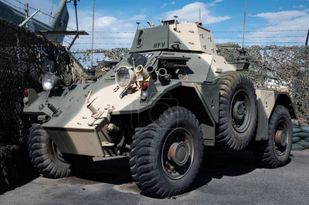Foto de Vehículo militar blindado ligero, es un Daimler Motor Company Hurón Scout - Imagen libre de derechos