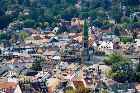 Téléchargez les photos : Vue aérienne de la ville de Fribourg-en-Brisgau en Allemagne. - en image libre de droit