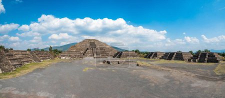 Photo for The nature near the Pyramids of teotihuacan in Mexico City - Royalty Free Image
