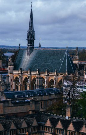 Téléchargez les photos : Vue verticale de la ville d'Oxford, Angleterre - en image libre de droit