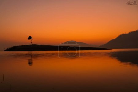 Photo for A mesmerizing sunrise during the golden hour - Royalty Free Image