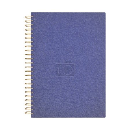 Téléchargez les photos : Un carnet spirale bleu foncé 3d isolé sur fond blanc. - en image libre de droit