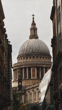 Photo for A vertical closeup of a part of the Saint Paul's Cathedral in London, UK - Royalty Free Image