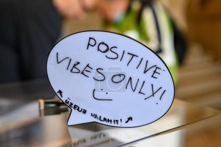 Photo for A closeup shot of a cute positive vibes only sign on a glass - Royalty Free Image