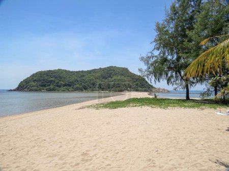 Téléchargez les photos : Une belle côte de plage paradisiaque sur l'île de Koh Samui, Thaïlande - en image libre de droit