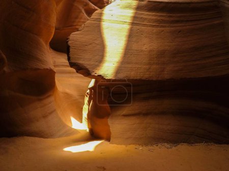 Foto de La luz del sol en el cañón de Antelope - Imagen libre de derechos