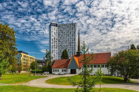 Téléchargez les photos : The Trondheim Scandic Hotel et les environs en Norvège - en image libre de droit