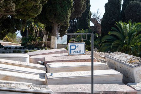 Foto de Un antiguo cementerio judío en la ciudad de Tanger - Imagen libre de derechos