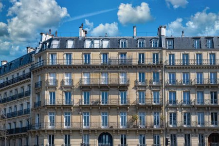 Foto de París, lujosa fachada parisina en el distrito 5e, rue Gay-Lussac - Imagen libre de derechos