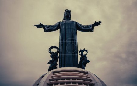 Téléchargez les photos : La plus grande statue du Christ à Jalisco, Mexique - en image libre de droit