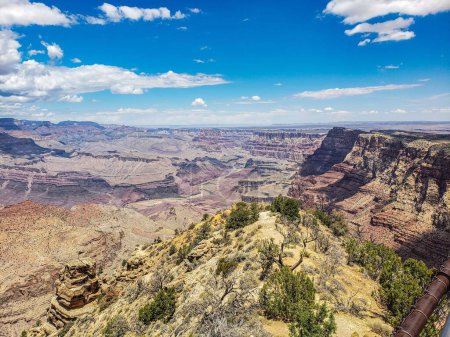 Téléchargez les photos : Une belle vue aérienne des formations rocheuses du parc national du Grand Canyon - en image libre de droit