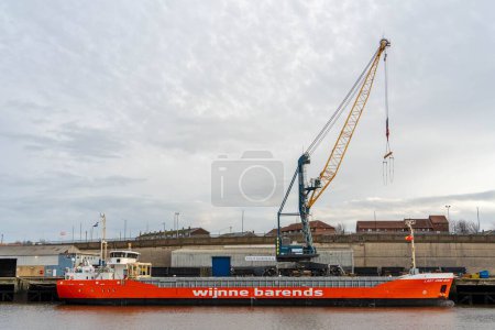 Téléchargez les photos : Lady Anne Beau, membre de la flotte de navires Wijnne Barends, amarré au port de Sunderland, Royaume-Uni - en image libre de droit