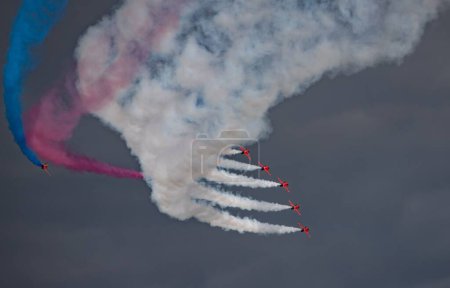 Téléchargez les photos : Flèches rouges de Swansea Airshow 2022 - en image libre de droit