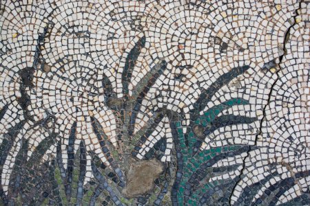 Foto de Mosaicos del Gran Palacio Mosaico en el Museo del Mosaico de Estambul. - Imagen libre de derechos