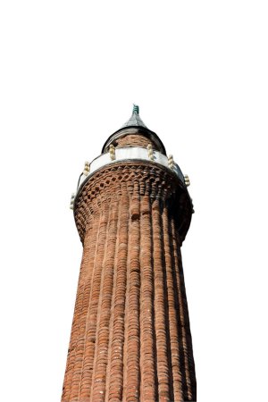 Téléchargez les photos : Minaret de la mosquée en Turquie isolé sur blanc - en image libre de droit