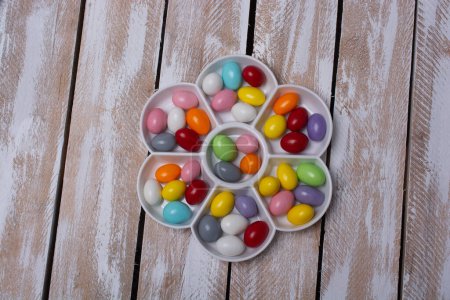 Téléchargez les photos : Grande variété de bonbons et de bonbons. - en image libre de droit