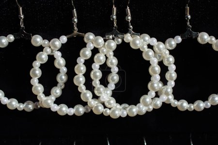 Foto de Pulsera de perlas joyería personalizada pulsera de perlas hecha a mano - Imagen libre de derechos