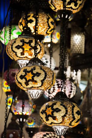 Foto de Mosaico de lámparas otomanas de Gran Bazar en Estambul - Imagen libre de derechos