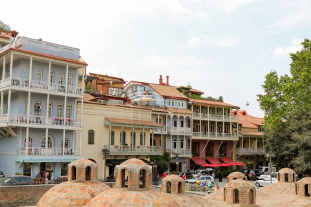 Téléchargez les photos : Vieille ville de Tbilissi, le quartier historique de la capitale de la Géorgie - en image libre de droit
