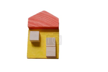 Musterhaus auf weißem Hintergrund, Einfamilienhaus, Obdachlosenunterkunft und Versicherung, Hypothekenkonzept. Wohnungsunternehmenskonzept.
