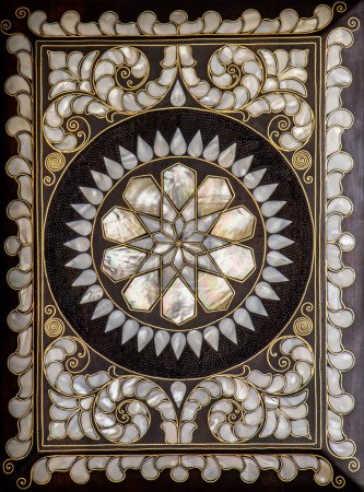 Osmanische Kunst: Perlmutt-Intarsien aus Istanbul