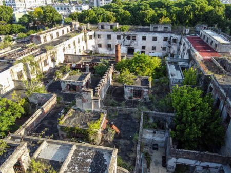 Téléchargez les photos : Bâtiments abandonnés de la vieille et historique prison de Caseros à Buenos aires - en image libre de droit